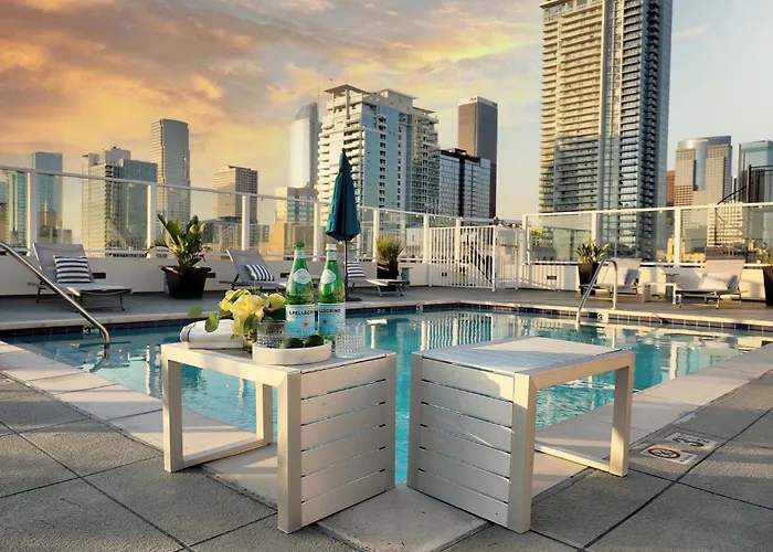 Nyc Styled Loft In Dtla, Sleeps 4 With Free Parking!