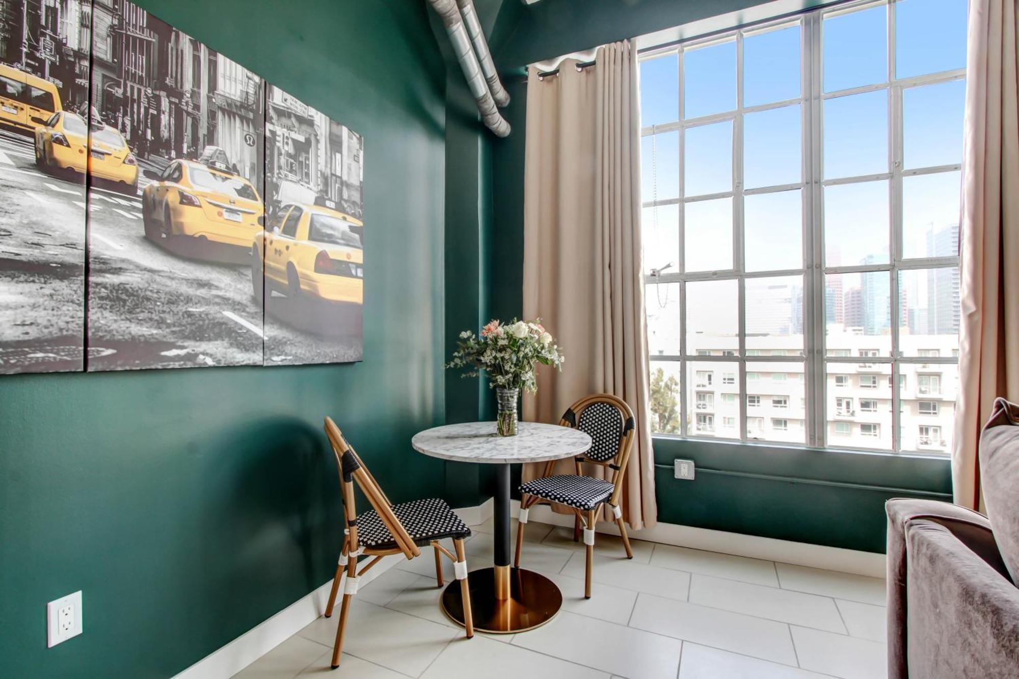 Nyc Styled Loft In Dtla, Sleeps 4 With Free Parking! Appartement